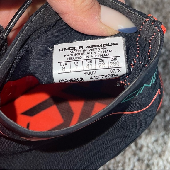 Under Armour Men’s Spiked Track Shoes in size 8 - Picture 7 of 7